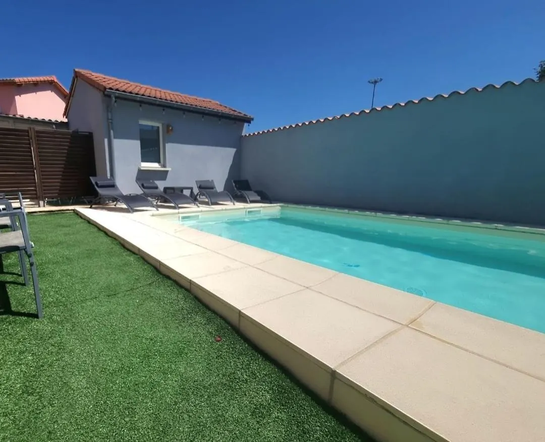 Villa Maison individuelle avec sa piscine privée Clermont-Ferrand Francia