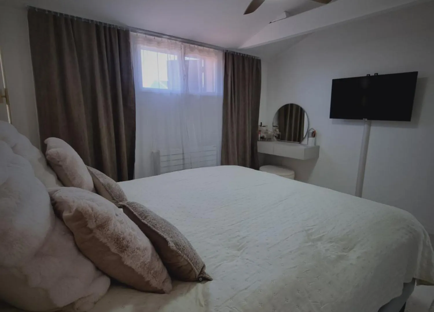 Villa Maison individuelle avec sa piscine privée Clermont-Ferrand